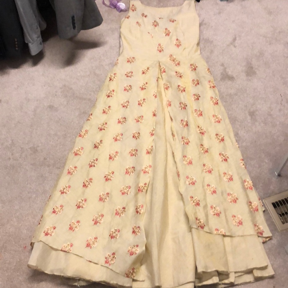 Beautiful cream n gold gown